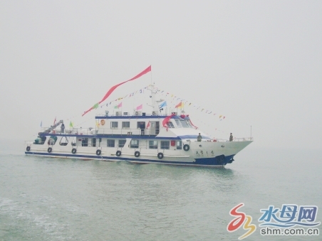 長島海上游船只又添新成員 天資游船抵島