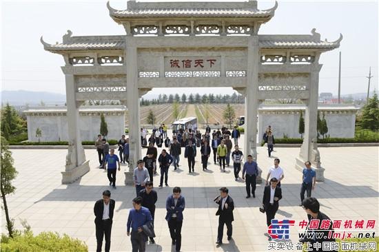 長島縣委組織部一行來賓參觀考察方圓集團