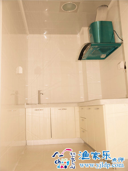 15長(zhǎng)島小謝觀海公寓廚房